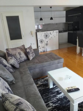 S.M Apartment Ohrid